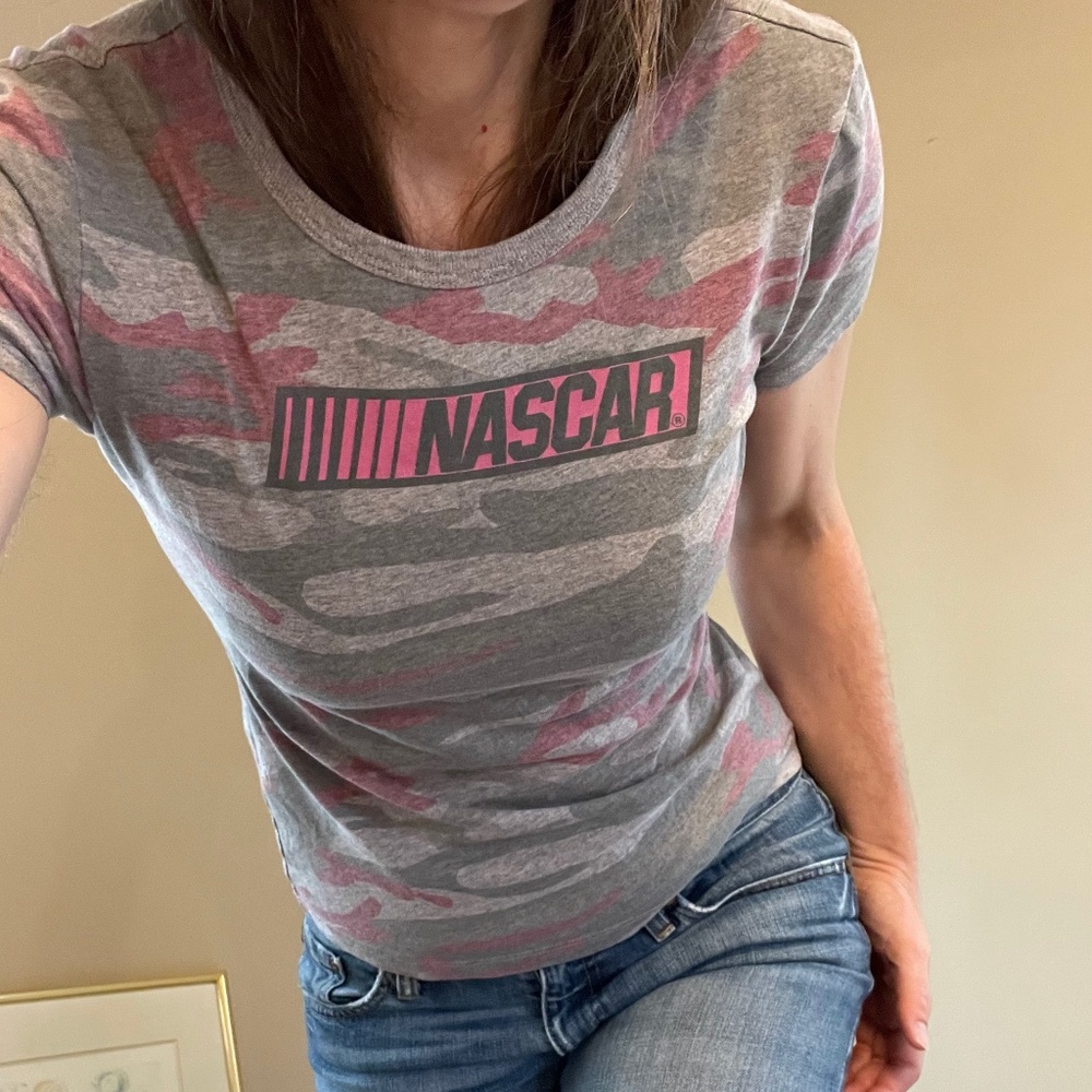Y2K Pink and grey camo Nascar T shirt, cotton poly blend, size small
